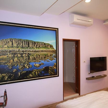 G Home Sir B&B Маґун Номер фото