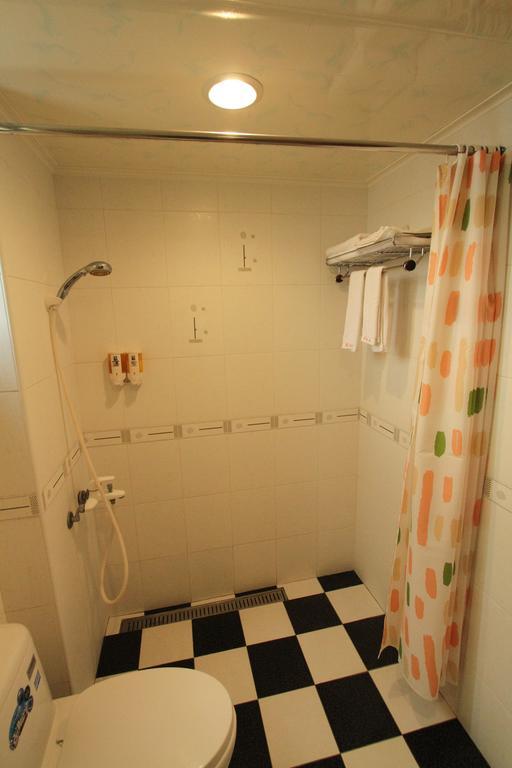 G Home Sir B&B Маґун Екстер'єр фото